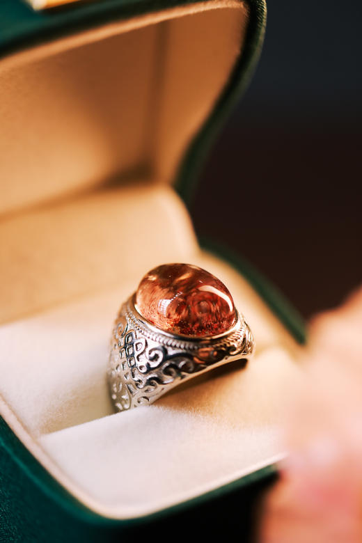 积分兑换：水晶红幽灵戒指 戒托纯银【器悟雅玩】 商品图0