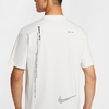 Nike耐克 Sportswear 男子T恤HQ9263-121 商品缩略图4