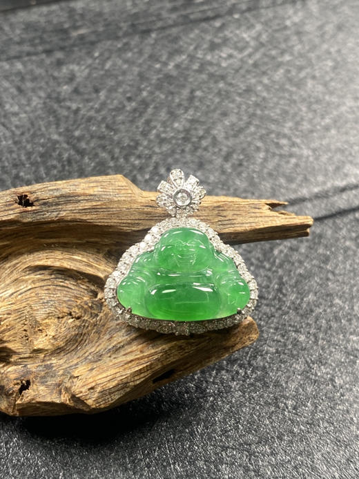 【FC0074】18K金镶嵌翡翠冰种阳绿佛公吊坠 水润光泽 色泽阳绿 精致美观 商品图1