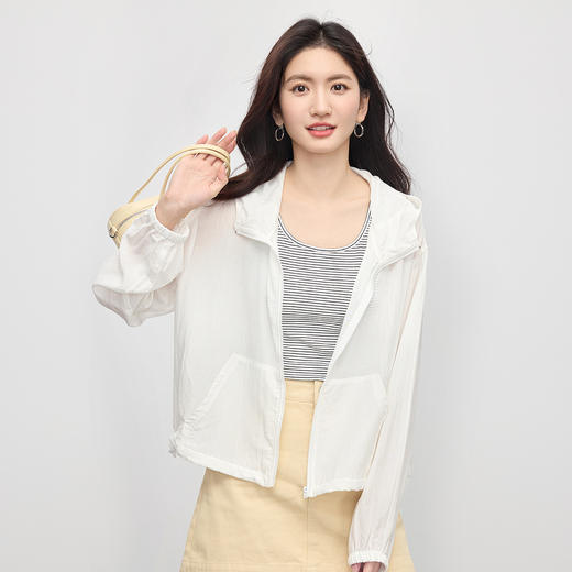 【周末秒杀】熙世界100%莱赛尔防晒短外套女薄款遮阳天丝开衫上衣2025夏季新款 商品图3