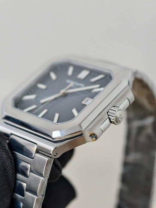 【PPF Factory 2025巅峰巨作】百达翡丽CUBITUS 5821腕表震撼登场！

腕表界的复刻传奇再添浓墨重彩的一笔！PPF Factory匠心打造2025年度旗舰❕❕ 商品图3