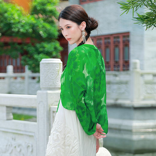 【春夏百搭】柳绿盼花印花薄开衫 | 清新防晒飘逸遮阳 商品图3