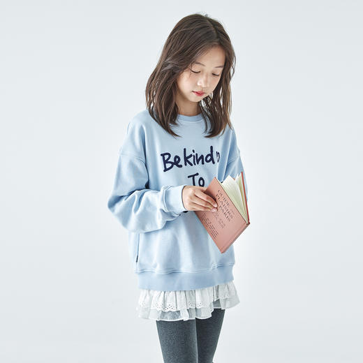 棵初2026春季新款亲子中大女童撞色圆领卫衣宽松简约字母印花上衣 商品图2