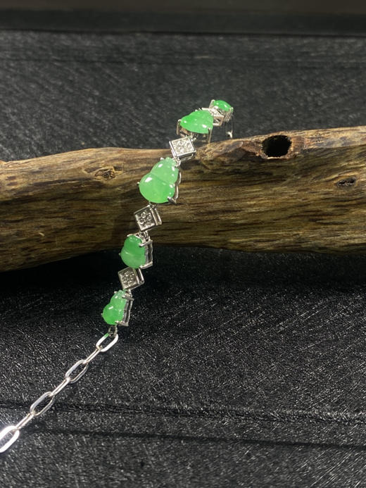 【FC0087】18K金镶嵌翡翠阳绿葫芦手链 玉质细腻 莹光起胶 款式精美 商品图2