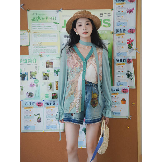 两三事蓝调梦境2025夏季新款森女风印花布拼接绑带薄款衬衫女宽松 商品图3