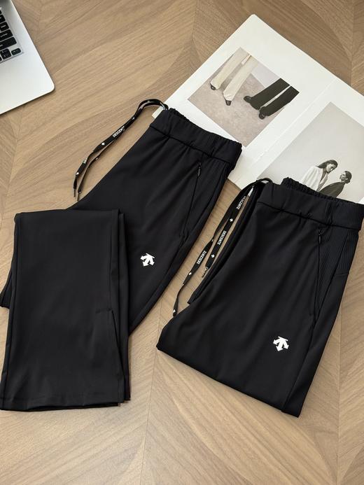 点此购买 迪桑特夏季女士户外运动休闲速干长裤 37 325558 商品图7