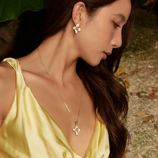 Garden of Eden 伊甸园系列 | 白色四瓣花套装 商品图3