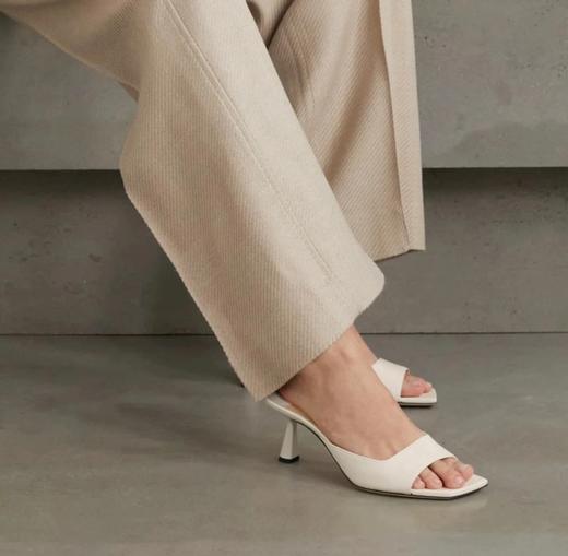 重磅推荐  JC方头高跟凉鞋  Zania系列一字带高跟凉鞋 商品图0