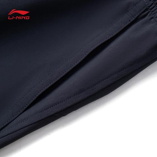 李宁男子反光冰感舒适防晒宽松工装多袋短裤运动短裤AKSV421 商品图7