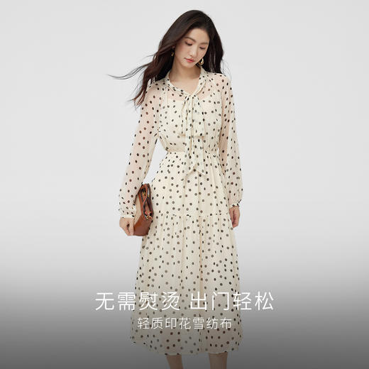 【五折购】熙世界波点连衣裙女长袖2025年早秋新款法式气质收腰飘带雪纺长裙 商品图1