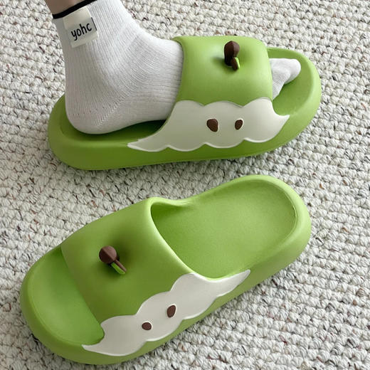 热卖！不闷不臭脚！云朵感 可爱 厚底凉拖！YiLuoShan 四色苹果EVA防滑拖鞋 居家 宿舍 外出 4色可选 商品图14