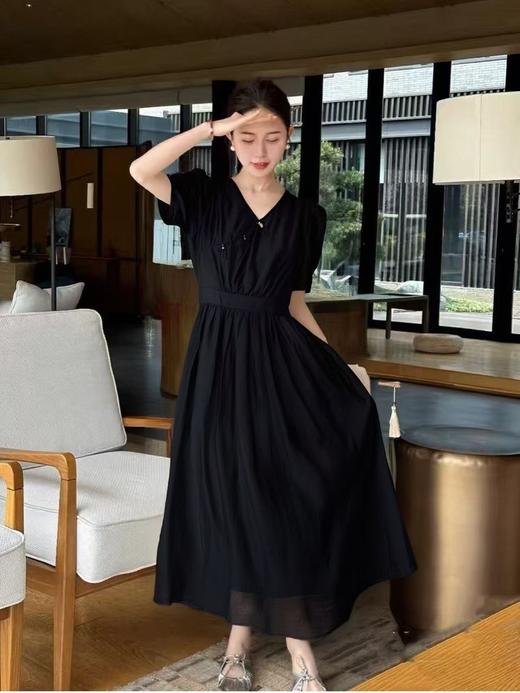 【必入推荐】 80%天丝【MYBL】8630天丝提花新中式束腰V领盘扣长款连衣裙-喜出 商品图2