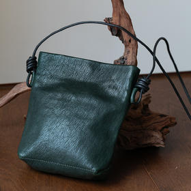 牧衣游 头层牛皮单肩包文艺复古百搭 榴夏【不支持会员折】