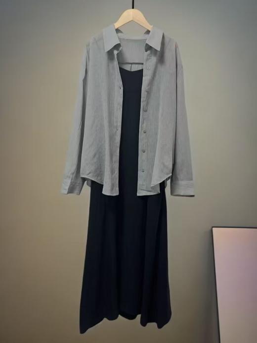 套装【MYBL】8635仿棉麻肌理纹V领吊带裙衬衫两件套-喜出 商品图3