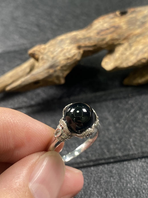 【FC0084】18K金镶嵌墨翠圆珠戒指 漆黑发亮 款式精美 商品图2