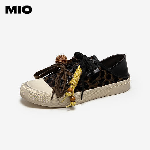 MIO米奥帆布鞋秋新款圆头厚底低帮双鞋带一脚蹬豹纹休闲板鞋M254551309 商品图0