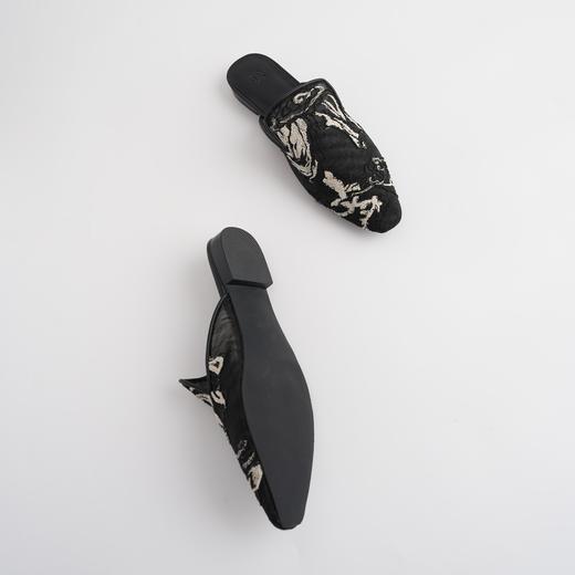 西子/【云绣履】新中式刺绣羊皮尖头穆勒半包1.5跟高拖鞋/NXMX001 商品图2