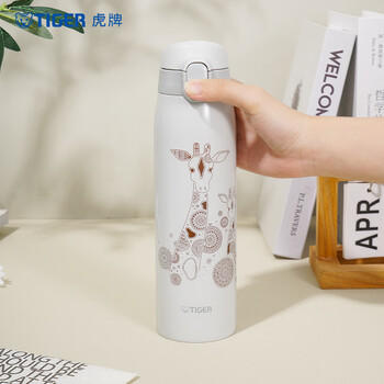 虎牌（TIGER）轻巧便携弹盖保温杯梦重力大容量水杯MCT-A601-WUT 长颈鹿600ML /厨具 /水具 /保温杯 商品图4