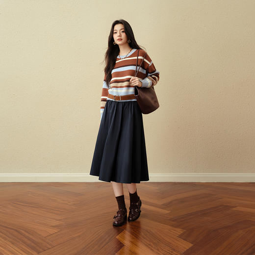 【严选】诗凡黎藏青高腰A字半身裙2025秋新款赫本风气质通勤显瘦百搭伞裙7G8140501 商品图1