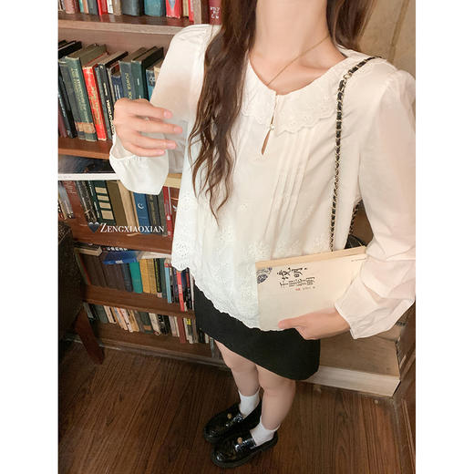 <曾小咸推荐>现货秒杀！微信超特价！韩系提花刺绣下摆不规则长袖衬衫 日常179.99 立减100 秒杀79.99！ 商品图1