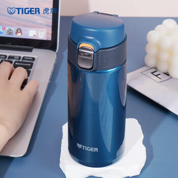 虎牌（TIGER）轻量便携弹盖保温水杯子MMJ-A36C-AM蓝莓冰沙360ml 商品图3