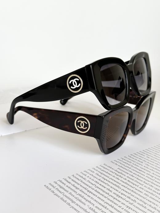 QT62-香奈儿 大方框板材经典金色圆形双CLogo 方形 太阳眼镜 男女同款情侣款（QT*JH）夏季专享 商品图1