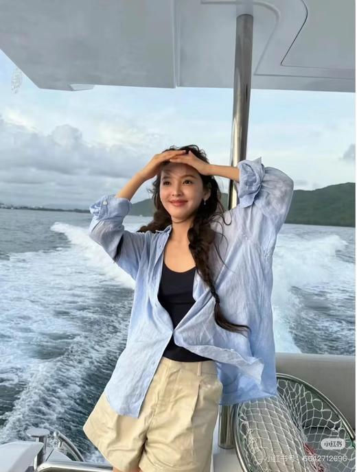 一店d  𝐈𝐂𝐈𝐂𝐋𝐄之禾苎麻衬衫
𝟐𝟓新款 精致女人标配！打破传统衬衫的单调 有弧度的宽松版型 配上苎麻特有的轻盈通透 整体都在散发着随性和自在 商品图7