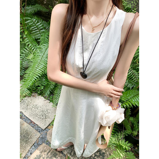 <曾小咸推荐>韩版简约气质收腰无袖连衣裙 商品图1
