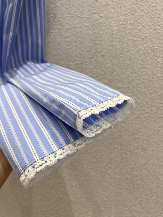 缪缪 25Ss春夏新款 蕾丝拼接蓝白条纹吊带裙（ZY*MM） 商品图11