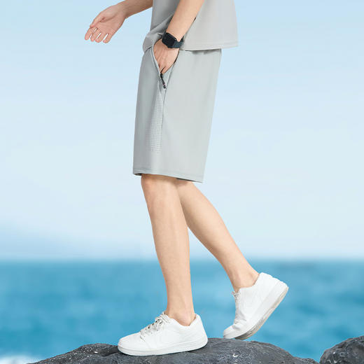 【DSK】大依优型大码休闲短裤冰丝五分裤运动透气健身训练男士夏季短裤 商品图1