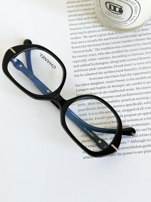 QT64-香奈儿 链条双C 醋酸纤维 不规则形 光学镜架 男女同款情侣款素颜镜（QT*JH）夏季专享 商品图7