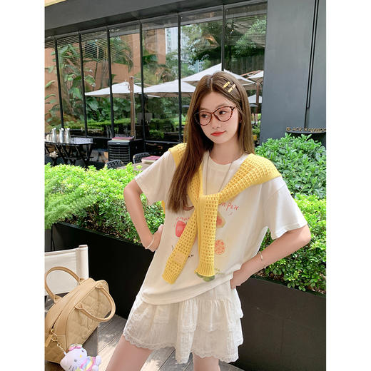 <曾小咸推荐>现货秒杀！最后一波 ！抢到赚到！韩系白色水果印花宽松短袖 日常119.99 立减60 秒杀59.99！ 商品图2