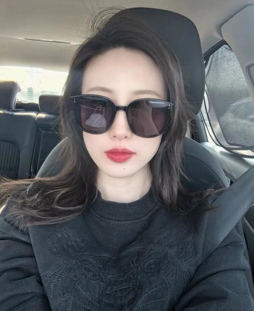 QT75-GENTLE MONSTER ROSY.S 板材加金属 方形 太阳眼镜 男女同款情侣款 黑色（QT*JH）夏季专享 商品图4