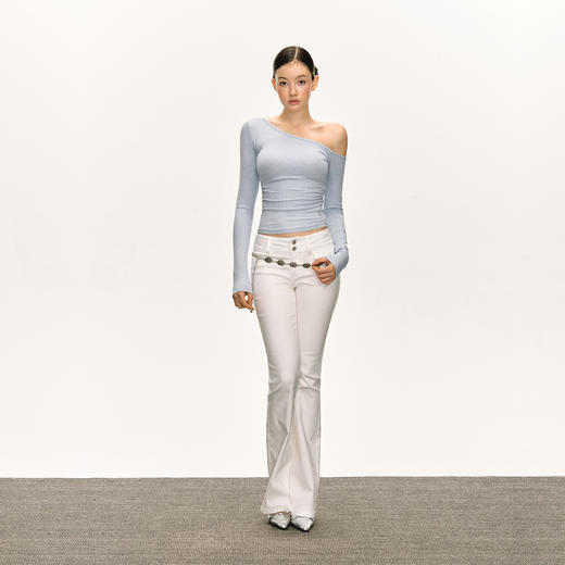 Ariseism 美式设计感露肩长袖T恤女春季新款辣妹打底内搭修身上衣 商品图4