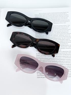 QT103-CELINE赛琳 全框设计 醋酸纤维 猫眼 太阳眼镜 女款 黑色（QT*JH）夏季专享