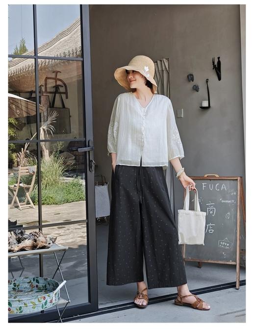 灵动呼吸感三季好穿苎麻重工刺绣V领衬衫 商品图9