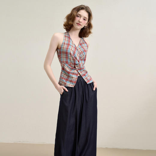 西遇垂感阔腿裤套装女夏季新款格子无袖挂脖短款上衣两件套H0051029 商品图1