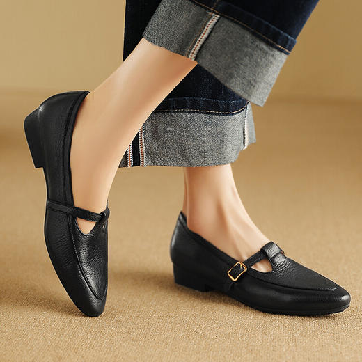 【预售5天】法式英伦风平底小皮鞋舒适软真皮复古百搭单鞋女乐福鞋LG&101-606 商品图1