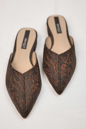 漫物记香云纱尖头平底鞋