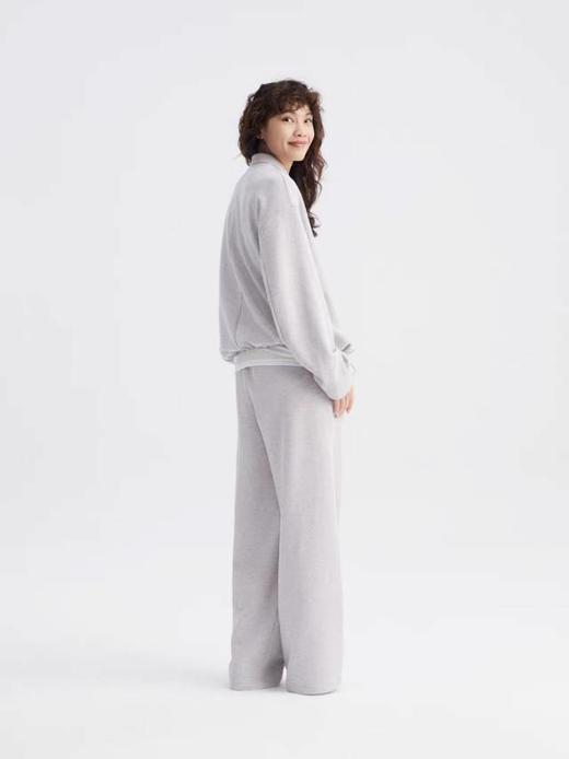 2楼素然薄拉架针织布外套吊牌价1750 商品图2