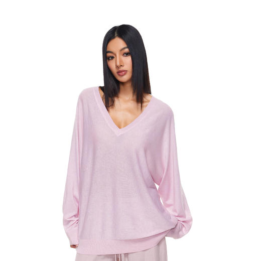 FDR旗舰店 亲肤柔软V领羊毛针织衫女秋季蝙蝠袖宽松长袖打底上衣 商品图3