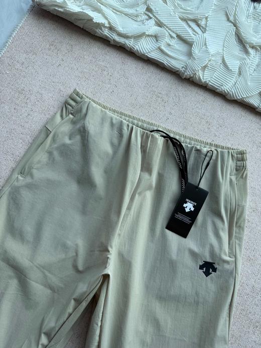 点此购买 迪桑特综训运动健身男士户外休闲梭织运动速干长裤 LL 325712 商品图13