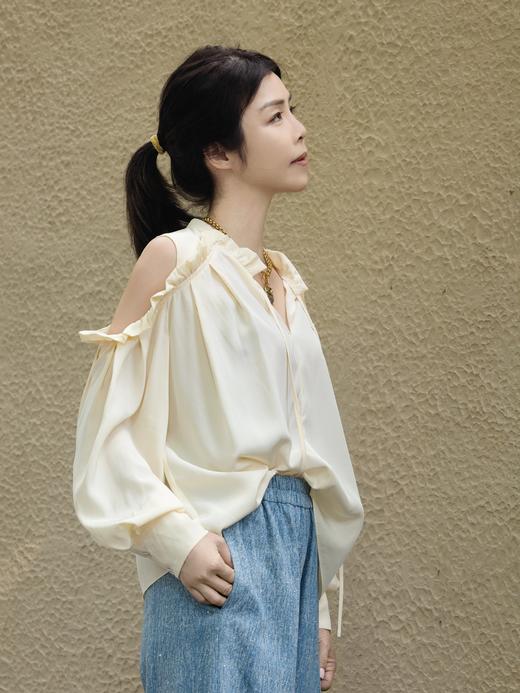 TYNVIE 荷叶边露肩真丝衬衫 - 白色 商品图9