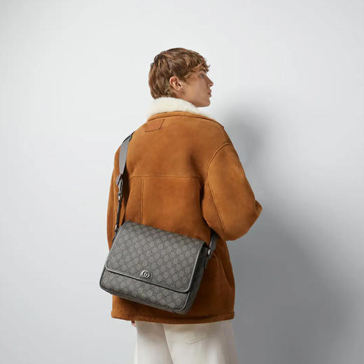 GUCCI 古驰 男士 Ophidia系列 中号邮差包 混色 761741 FACJY 1244 商品图3