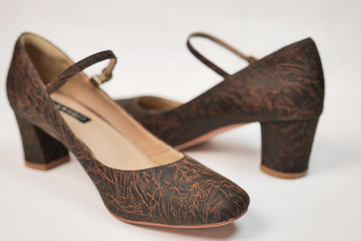 香云纱圆头平头高跟鞋 商品图7