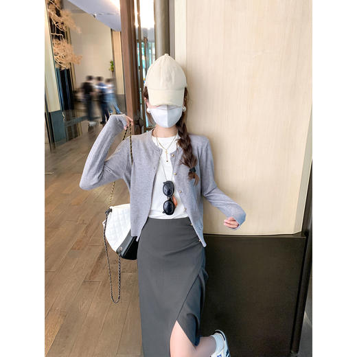 <曾小咸推荐>3.21现货秒杀 ！微信超特价！纯色4色针织开衫 日常139.99 立减80 秒杀59.99！！ 商品图1