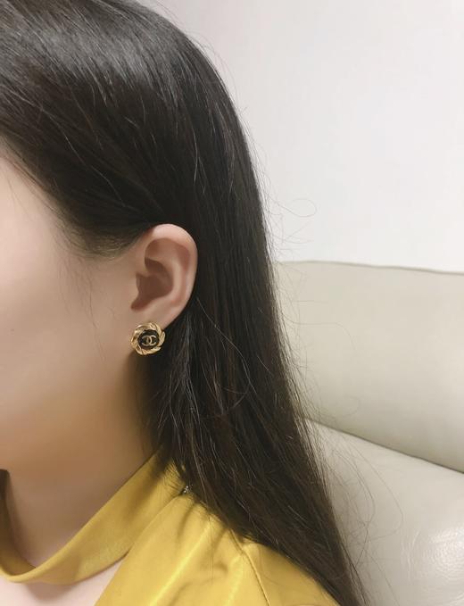 香奈儿 圆黑金边耳钉 （XTY） 商品图12