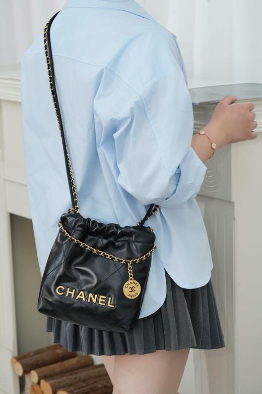 香奈儿  25A新款 22Mini bag  黑金 垃圾袋 （LZ） 商品图7