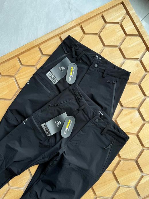 点此购买 凯乐石春夏季T10-M男士户外登山徒步压胶软壳裤 LL 325710 商品图5