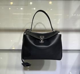 女款銀扣斜挎/手挽包004